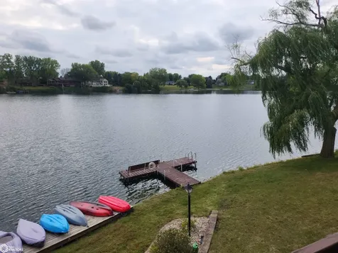660 Briarstone Dr. Unit #5 Mason City IA 50401