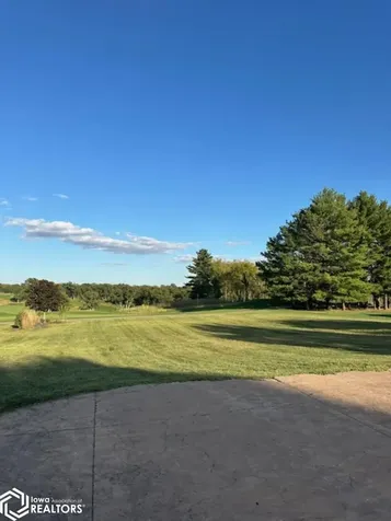 5546 Fairway Drive Burlington IA 52601