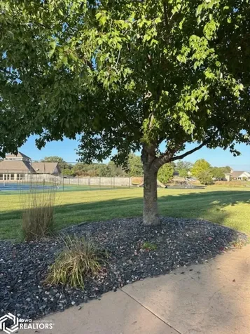 5546 Fairway Drive Burlington IA 52601