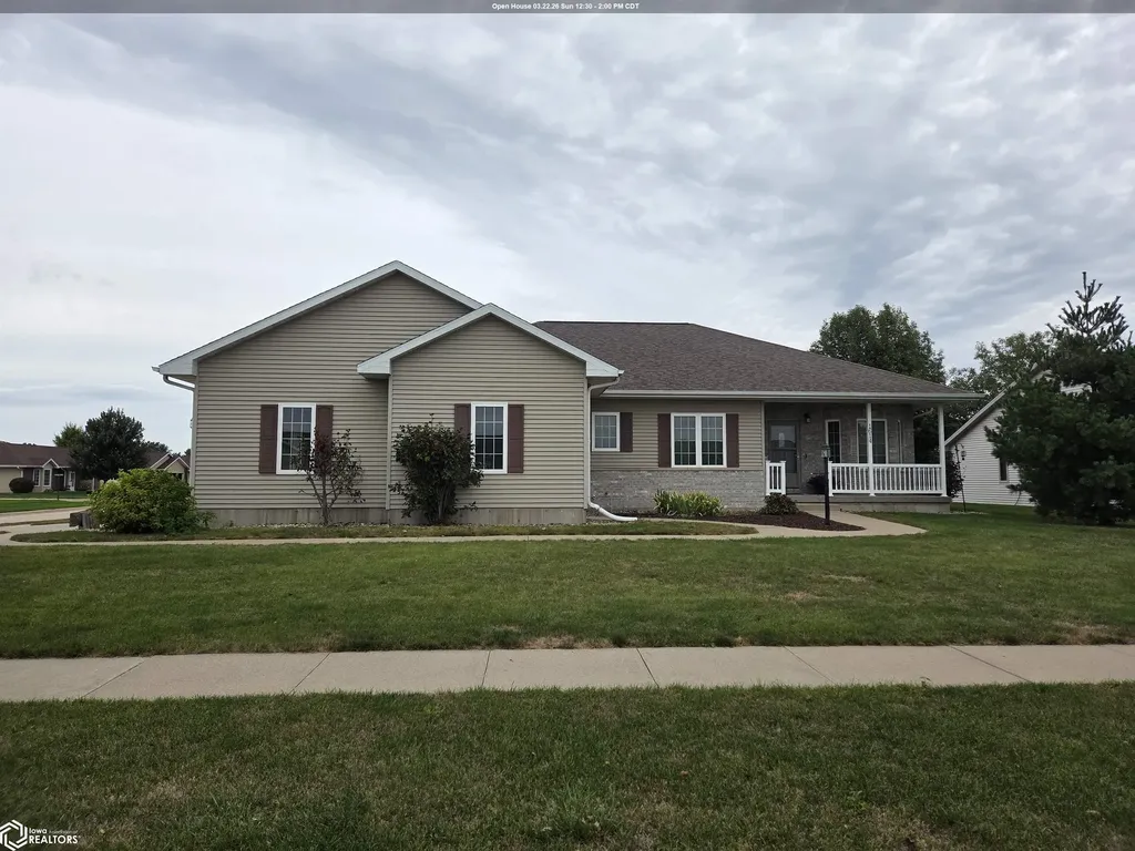 1614 Cambridge Drive Burlington IA 52601