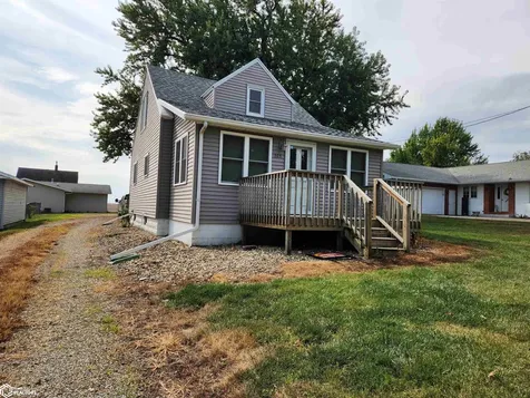 505 Mowery Street Traer IA 50675