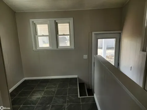 505 Mowery Street Traer IA 50675