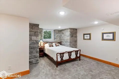729 Grand Avenue Keokuk IA 52632
