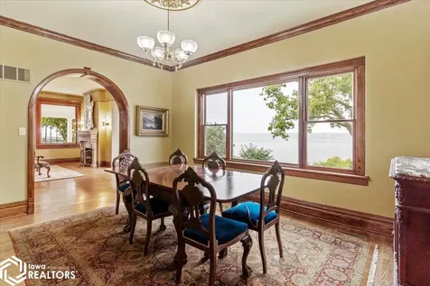 729 Grand Avenue Keokuk IA 52632