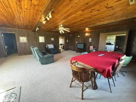 10551 160th Avenue Moravia IA 52571
