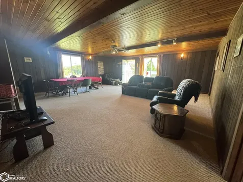 10551 160th Avenue Moravia IA 52571
