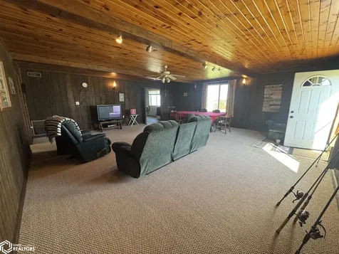 10551 160th Avenue Moravia IA 52571