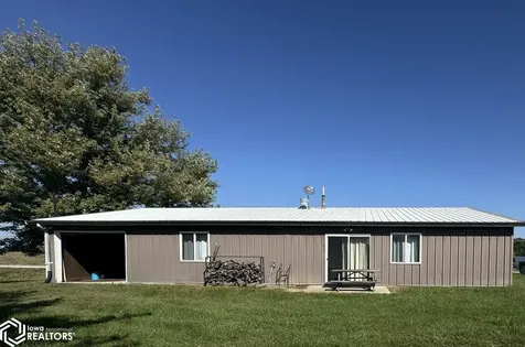 10551 160th Avenue Moravia IA 52571
