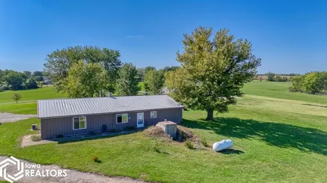10551 160th Avenue Moravia IA 52571