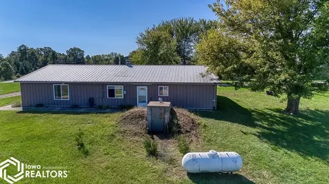 10551 160th Avenue Moravia IA 52571