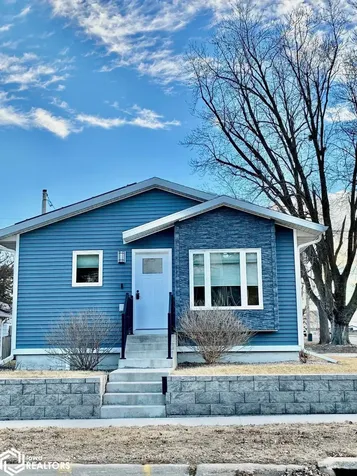 236 Avenue E Fort Madison IA 52627