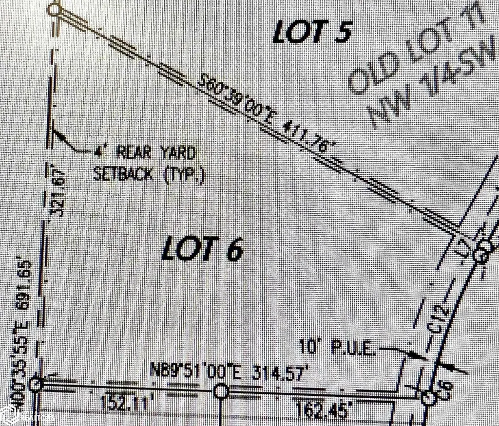 102 N Cedar Circle New Sharon IA 50207