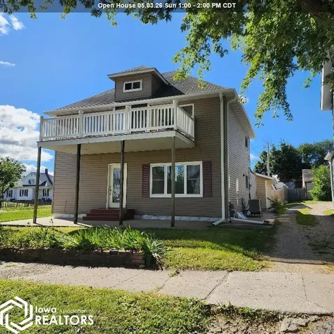 604 W Boone Street Marshalltown IA 50158