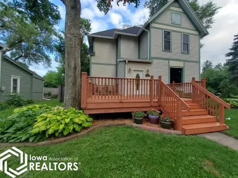 1204 3rd Avenue Grinnell IA 50112