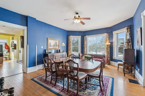 1204 3rd Avenue Grinnell IA 50112