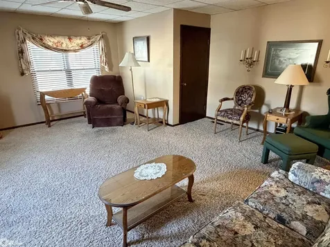804 S 4th Street Fairfield IA 52556