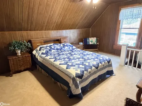 804 S 4th Street Fairfield IA 52556