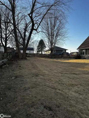 515 W Des Moines Street Brooklyn IA 52211