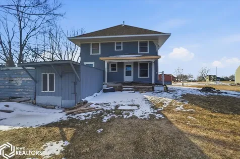 613 Washington Street Eldora IA 50627
