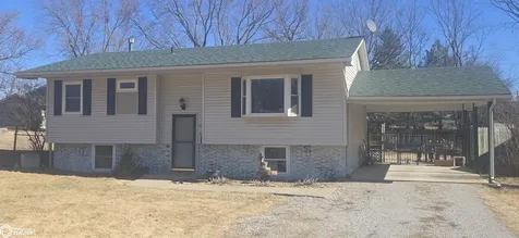 522 N 8th Street Albia IA 52531