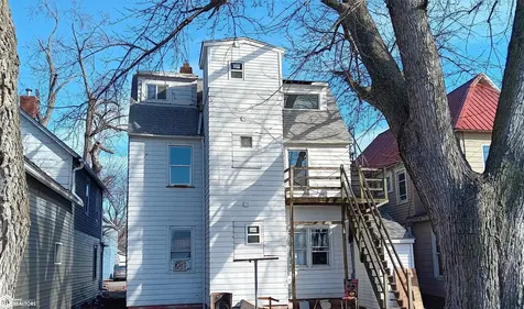 147 N Ward Street Ottumwa IA 52501