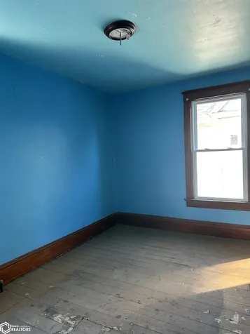 527 Summer Street Burlington IA 52601