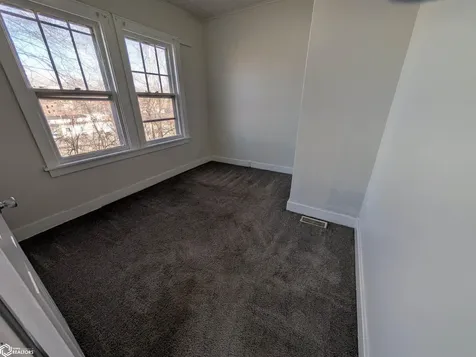 722 Market Street Burlington IA 52601