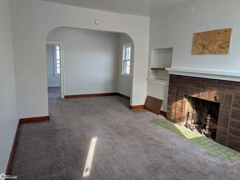 722 Market Street Burlington IA 52601
