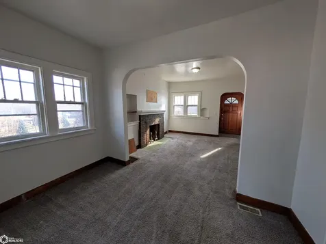 722 Market Street Burlington IA 52601