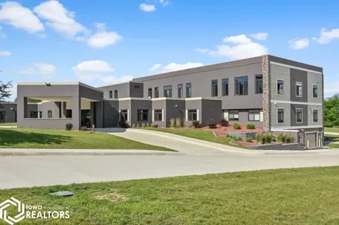 110 Rocksylvania Unit 105 Avenue Iowa Falls IA 50126