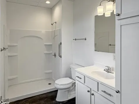 110 Rocksylvania Unit 105 Avenue Iowa Falls IA 50126