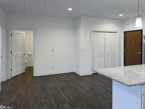 110 Rocksylvania Unit 105 Avenue Iowa Falls IA 50126