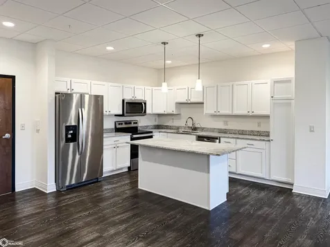 110 Rocksylvania Unit 105 Avenue Iowa Falls IA 50126