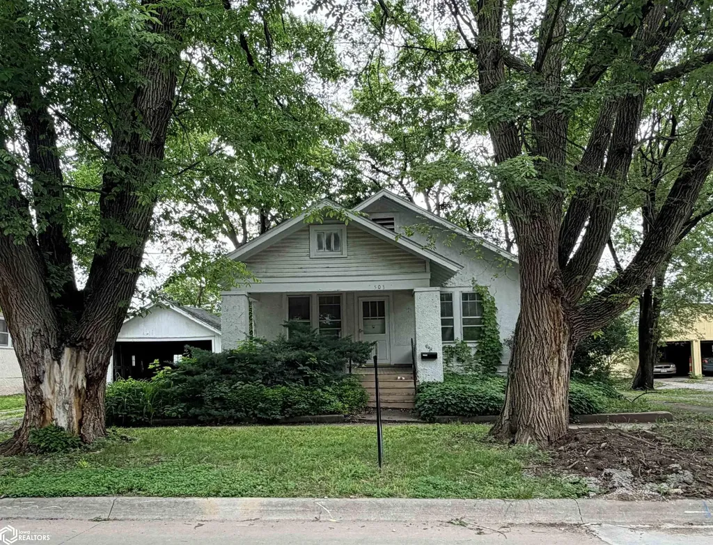 503 S 3rd Street Fairfield IA 52556