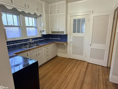 503 S 3rd Street Fairfield IA 52556