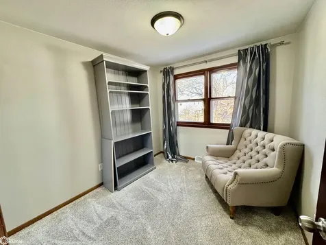424 22nd Street SW Mason City IA 50401