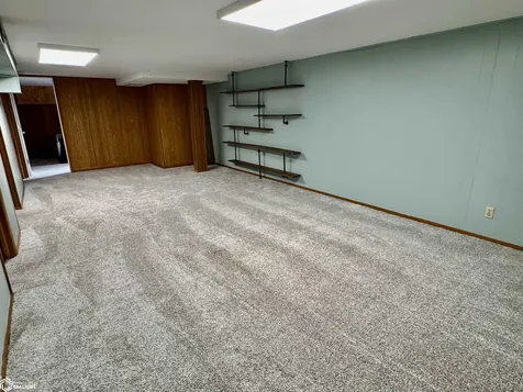424 22nd Street SW Mason City IA 50401