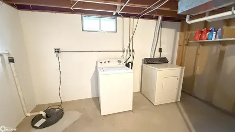 3310 Delaware Avenue Mason City IA 50401
