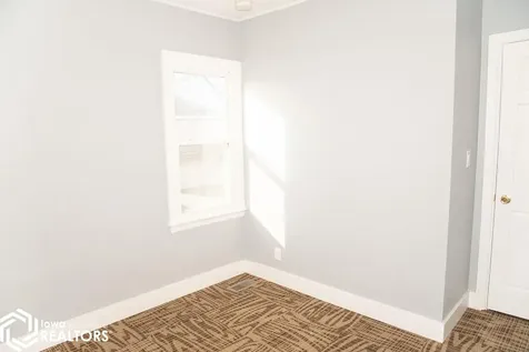 571 S Ransom Street Ottumwa IA 52501