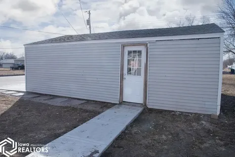 571 S Ransom Street Ottumwa IA 52501