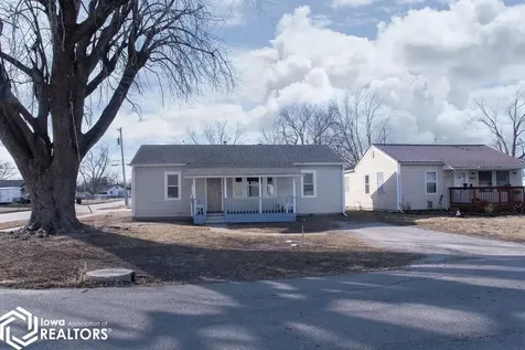 571 S Ransom Street Ottumwa IA 52501