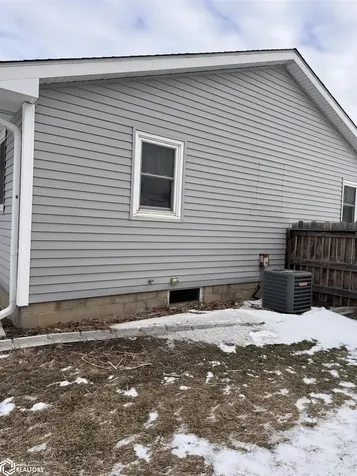 814 14th Street Eldora IA 50627