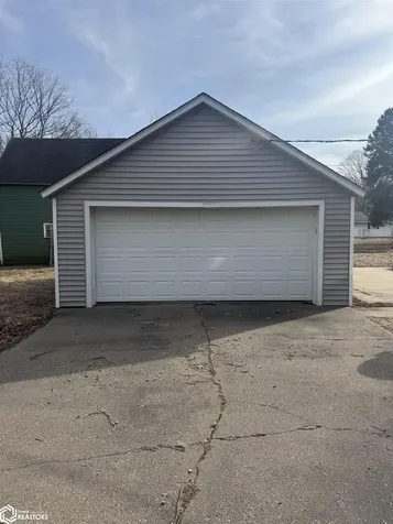 321 Jefferson Wapello IA 52653