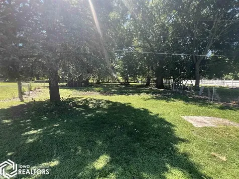 117 W Van Weiss Boulevard West Burlington IA 52655