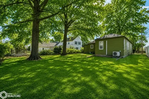 167 W Alta Vista Avenue Ottumwa IA 52501