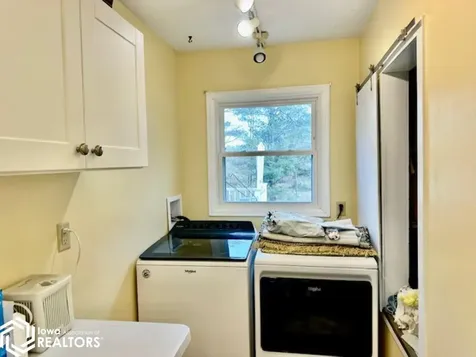 308 Sunrise Lane Burlington IA 52601