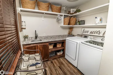 3070 Highway 30 Chelsea IA 52215