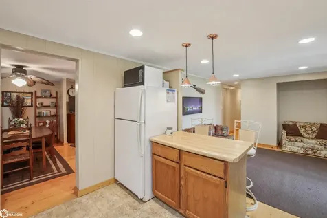 203 Woodland Road Montezuma IA 50171