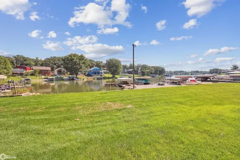203 Woodland Road Montezuma IA 50171