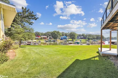 203 Woodland Road Montezuma IA 50171
